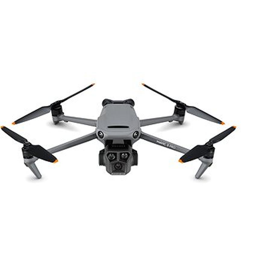 DJI Mavic 3 Pro Fly More Combo