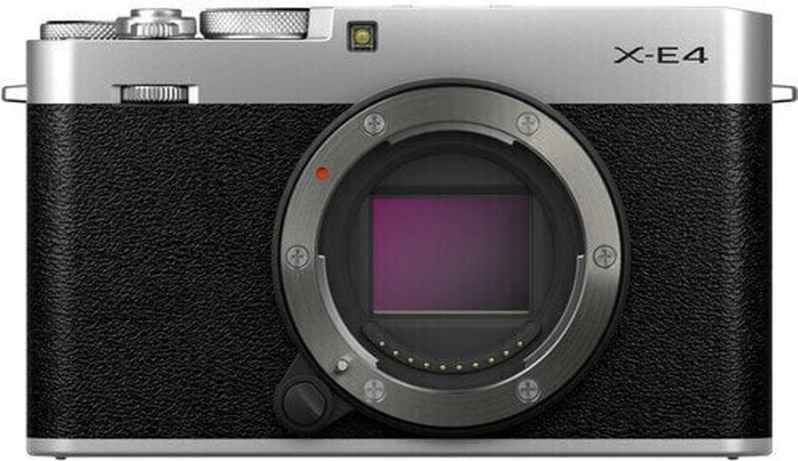 Fujifilm X-E4 Stříbrná