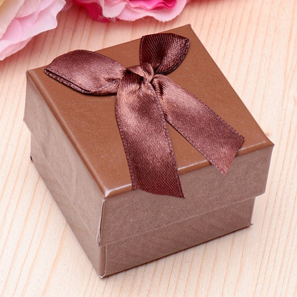 Papírová dárková krabička hnědá na prsteny 5 x 5 cm - 5 x 5 x 3,5 cm