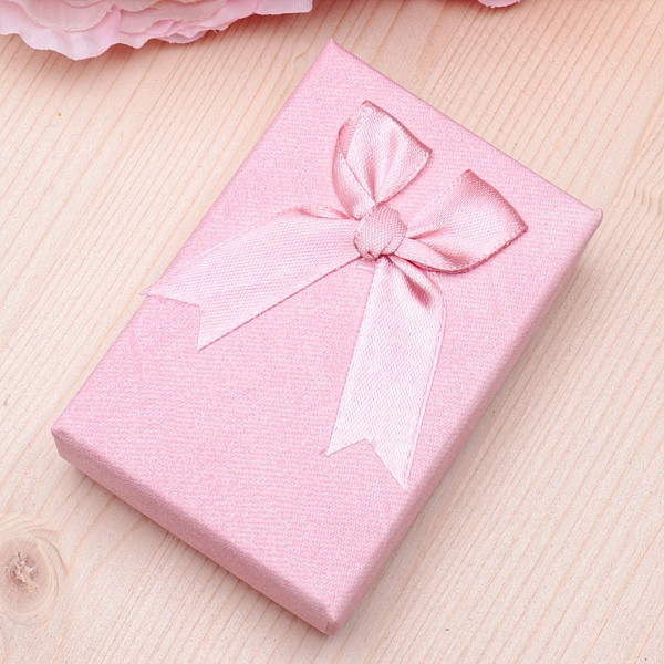 Papírová dárková krabička růžová s mašlí na prsteny a náušnice 6,3 x 9,3 cm - 9,3 x 6,3 x 3 cm