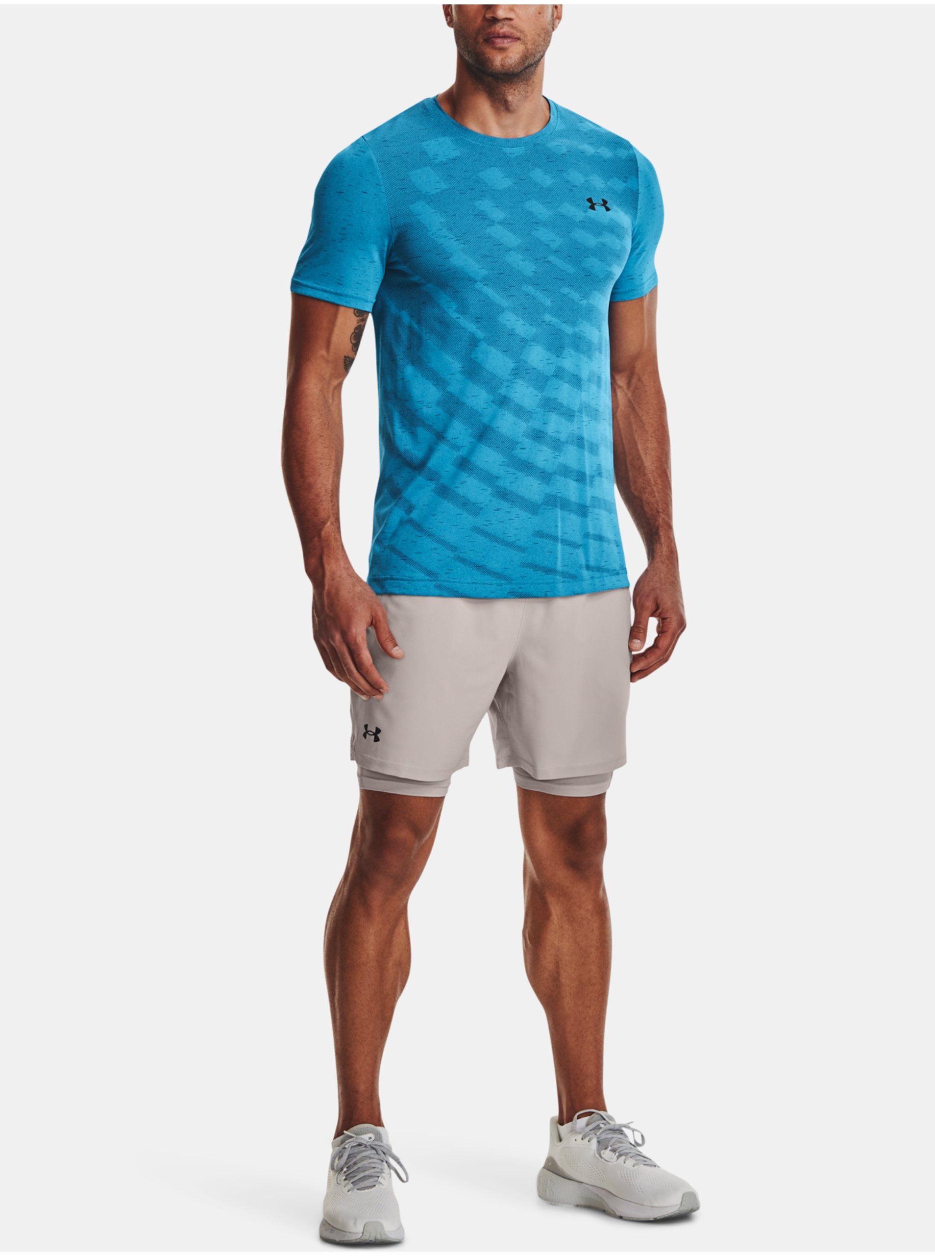 Šedé pánské kraťasy Under Armour UA Vanish Woven 2in1 Sts