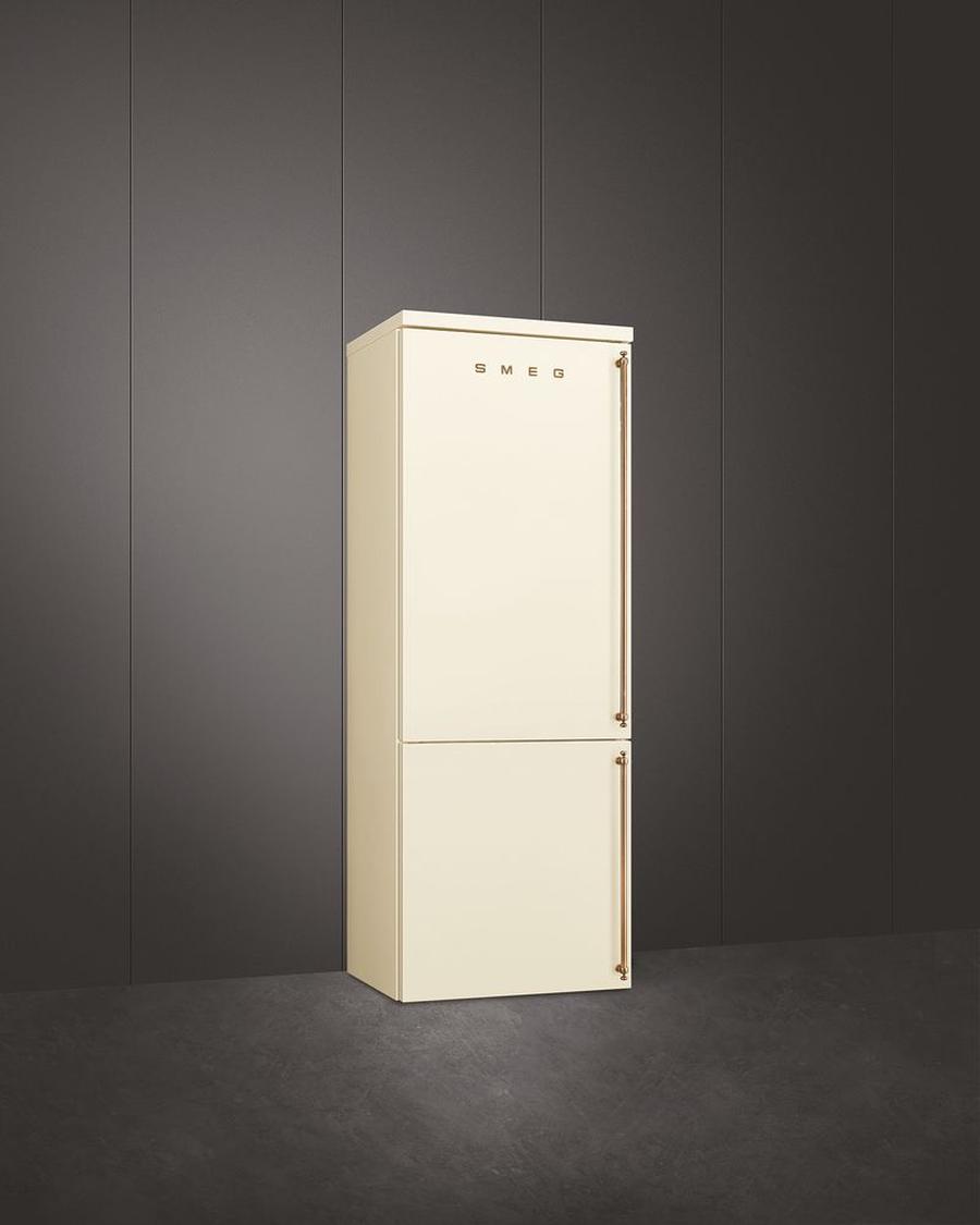 Smeg lednice s mrazákem dole Fa8005lpo5