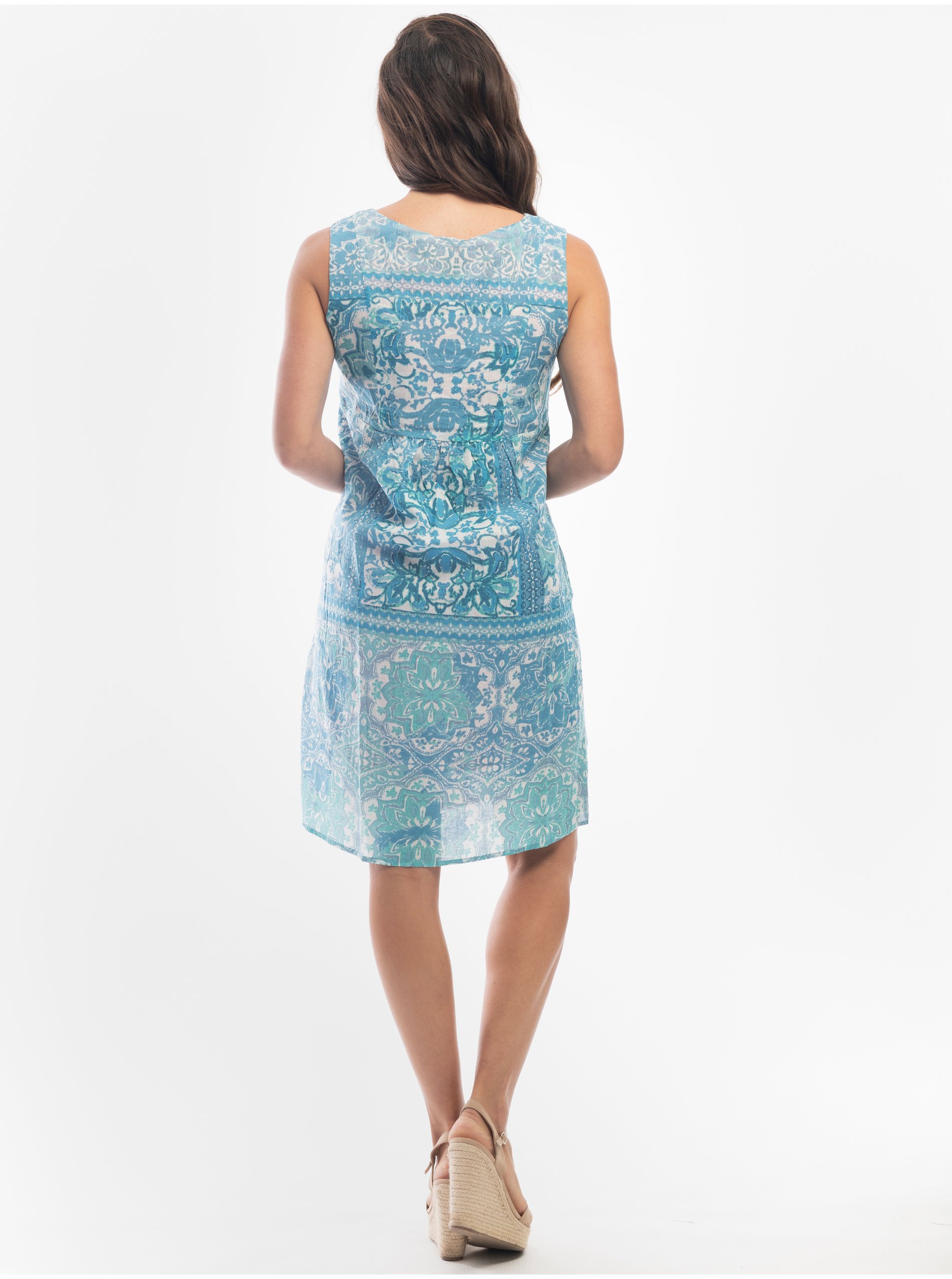 Světle modré dámské vzorované šaty Orientique