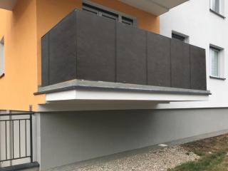 Balkonová zástěna OSLO grafitová, výška 80 cm, šířka různé rozměry MyBestHome Rozměr: 80x300 cm rozteč 25 cm