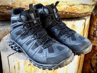 Boty AKU Tactical® Selvatica Mid GTX® - černé