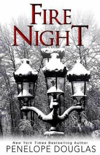 Fire Night: A Devil´s Night Holiday Novella  - Penelope Douglasová