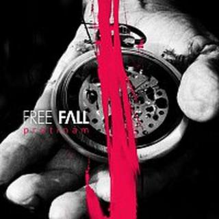 Free Fall – Protínám