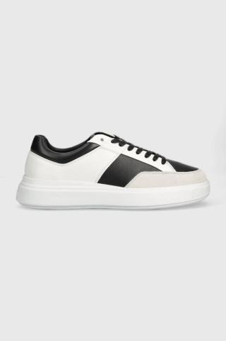 Kožené sneakers boty Calvin Klein LOW TOP LACE UP LTH bílá barva, HM0HM01047