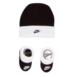Nike nhn nike futura hat and bootie 0-6m