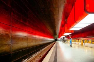 Umělecká fotografie Illuminated subway station in Hamburg, Germany, Alexander Spatari,