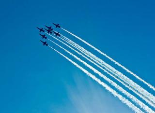 Umělecká fotografie Silhouettes of seven fighter planes with, ozgurdonmaz,